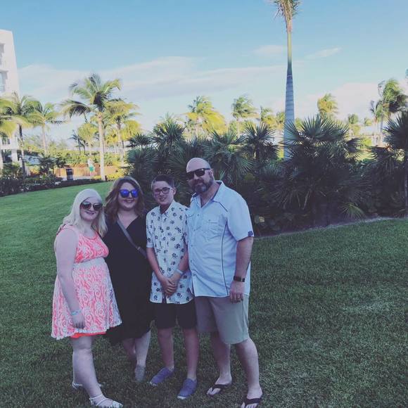 Meet your Posher, Tiffany - Picture 1 of 1